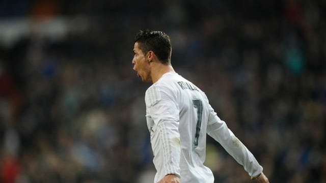 Real Madrid 6 - 0 Espanyol. El Real Madrid se da un homenaje a costa del Espanyol